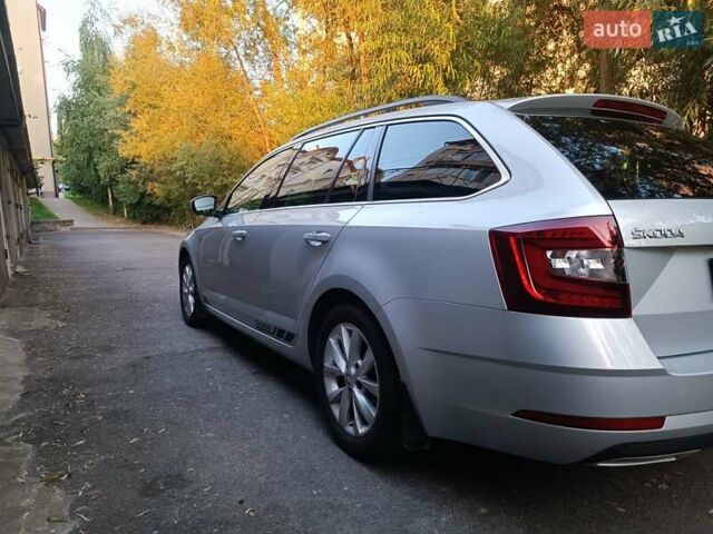 Сірий Шкода Октавія, об'ємом двигуна 1.6 л та пробігом 208 тис. км за 15900 $, фото 8 на Automoto.ua