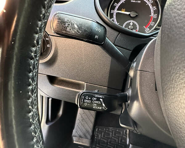 Серый Шкода Октавия, объемом двигателя 1.6 л и пробегом 289 тыс. км за 14500 $, фото 23 на Automoto.ua