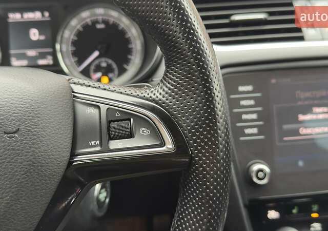 Серый Шкода Октавия, объемом двигателя 1.6 л и пробегом 194 тыс. км за 15450 $, фото 66 на Automoto.ua