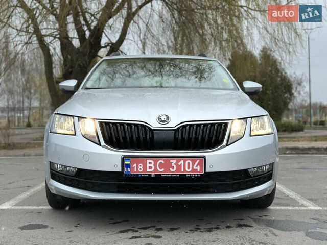 Серый Шкода Октавия, объемом двигателя 1.6 л и пробегом 152 тыс. км за 14100 $, фото 1 на Automoto.ua