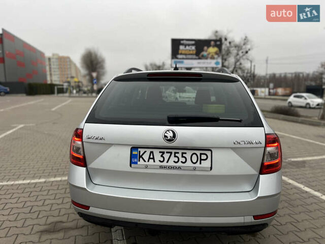 Серый Шкода Октавия, объемом двигателя 1.6 л и пробегом 222 тыс. км за 14100 $, фото 6 на Automoto.ua