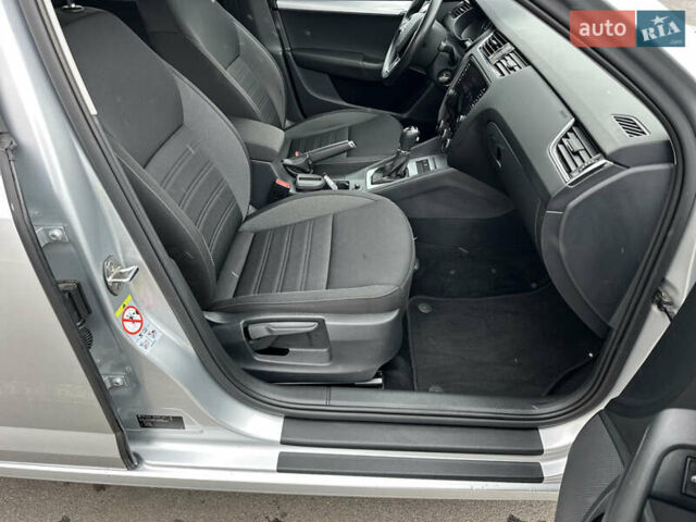 Серый Шкода Октавия, объемом двигателя 1.6 л и пробегом 152 тыс. км за 14100 $, фото 34 на Automoto.ua