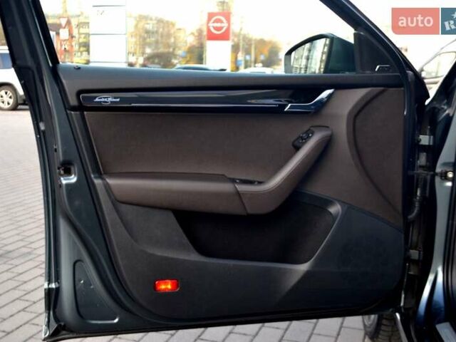 Сірий Шкода Октавія, об'ємом двигуна 2 л та пробігом 205 тис. км за 17800 $, фото 21 на Automoto.ua