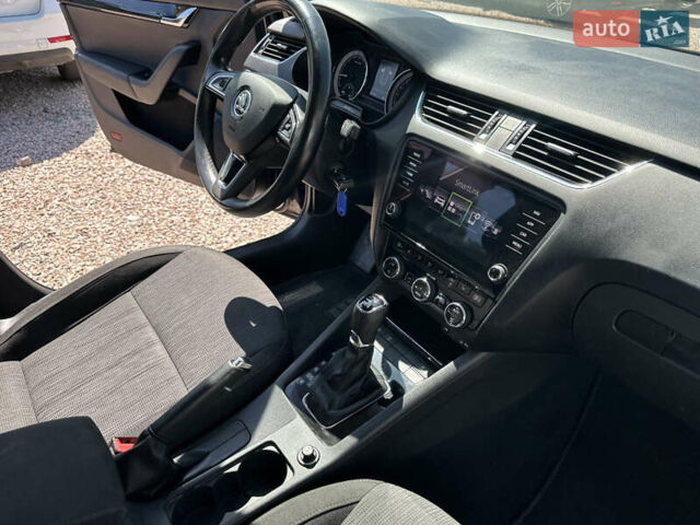 Серый Шкода Октавия, объемом двигателя 1.97 л и пробегом 171 тыс. км за 16850 $, фото 31 на Automoto.ua