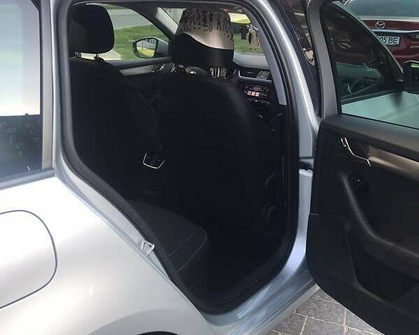 Сірий Шкода Октавія, об'ємом двигуна 1.97 л та пробігом 215 тис. км за 16300 $, фото 18 на Automoto.ua