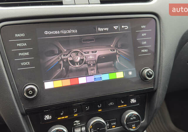 Серый Шкода Октавия, объемом двигателя 1.6 л и пробегом 194 тыс. км за 15450 $, фото 50 на Automoto.ua