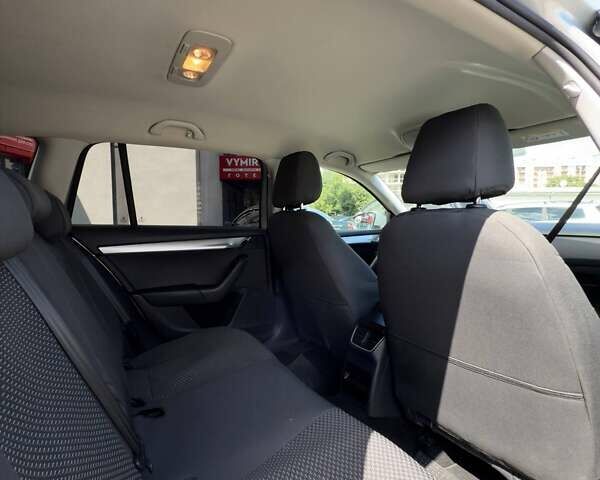 Сірий Шкода Октавія, об'ємом двигуна 1.97 л та пробігом 282 тис. км за 15500 $, фото 10 на Automoto.ua