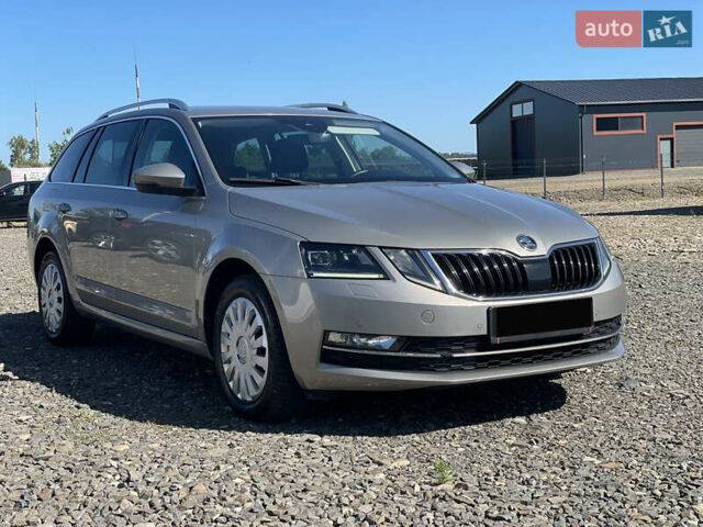 Шкода Октавия 2018 в Хусте на Automoto.ua Серый Шкода Октавия, объемом двигателя 1.6 л и пробегом 179 тыс. км за 14400 $, фото 6 на Automoto.ua