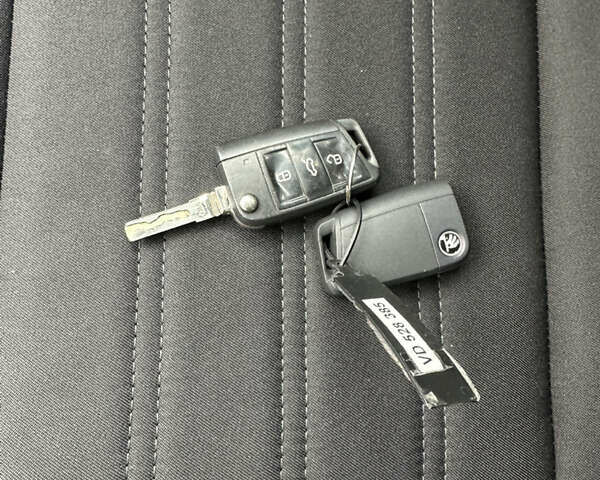 Серый Шкода Октавия, объемом двигателя 1.6 л и пробегом 152 тыс. км за 14100 $, фото 43 на Automoto.ua