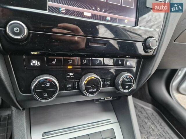 Серый Шкода Октавия, объемом двигателя 1.6 л и пробегом 202 тыс. км за 13700 $, фото 25 на Automoto.ua