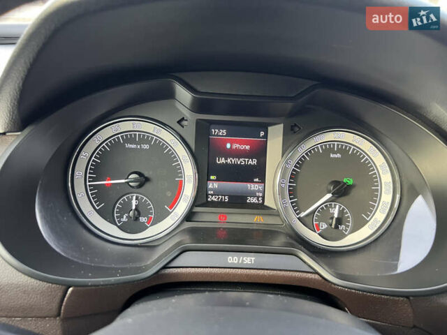 Сірий Шкода Октавія, об'ємом двигуна 2 л та пробігом 240 тис. км за 19400 $, фото 11 на Automoto.ua