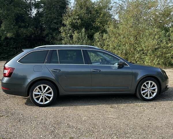 Серый Шкода Октавия, объемом двигателя 1.6 л и пробегом 187 тыс. км за 12733 $, фото 6 на Automoto.ua