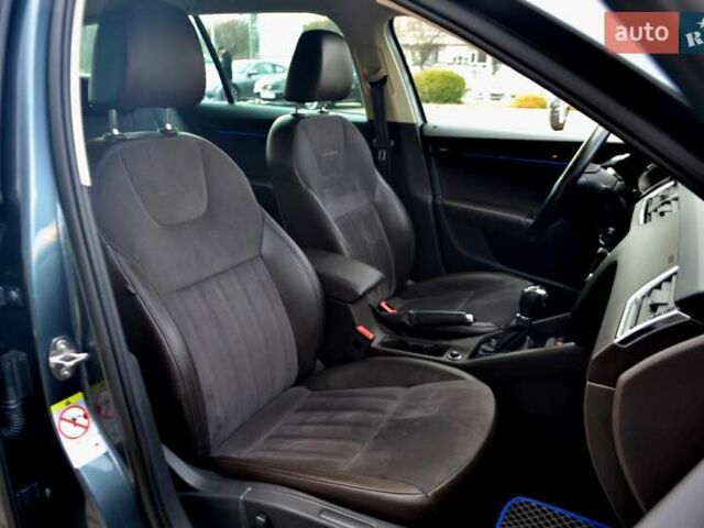 Сірий Шкода Октавія, об'ємом двигуна 2 л та пробігом 205 тис. км за 17800 $, фото 62 на Automoto.ua