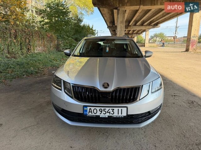 Сірий Шкода Октавія, об'ємом двигуна 2 л та пробігом 269 тис. км за 12999 $, фото 4 на Automoto.ua