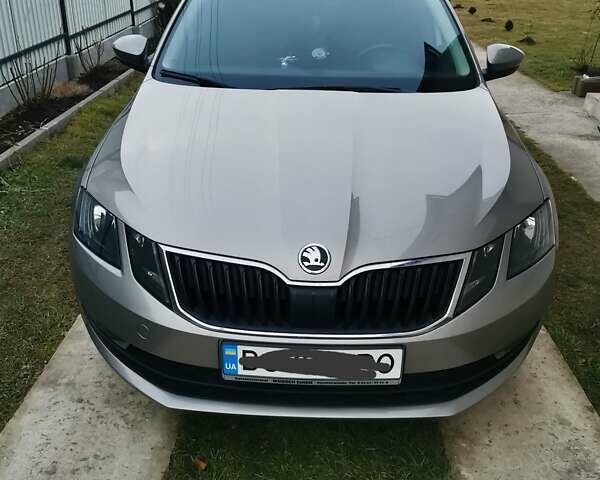 Серый Шкода Октавия, объемом двигателя 1.6 л и пробегом 215 тыс. км за 14900 $, фото 9 на Automoto.ua