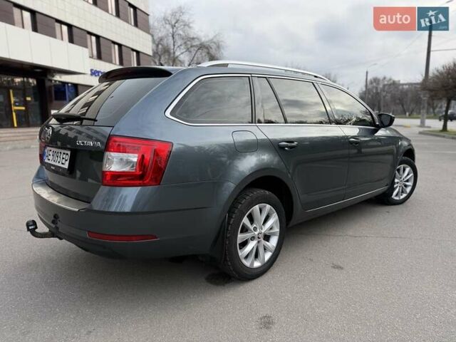 Сірий Шкода Октавія, об'ємом двигуна 1.6 л та пробігом 300 тис. км за 11300 $, фото 5 на Automoto.ua