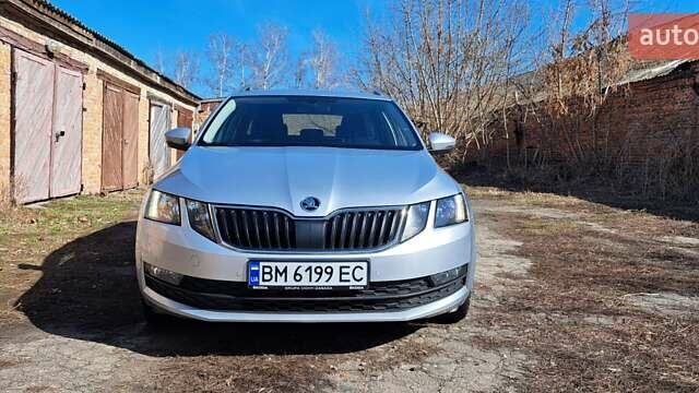 Серый Шкода Октавия, объемом двигателя 1.6 л и пробегом 247 тыс. км за 13400 $, фото 4 на Automoto.ua