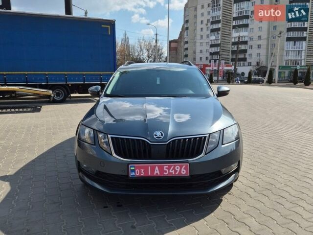 Серый Шкода Октавия, объемом двигателя 1.6 л и пробегом 357 тыс. км за 12900 $, фото 1 на Automoto.ua