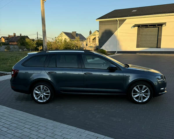 Сірий Шкода Октавія, об'ємом двигуна 2 л та пробігом 271 тис. км за 15900 $, фото 3 на Automoto.ua