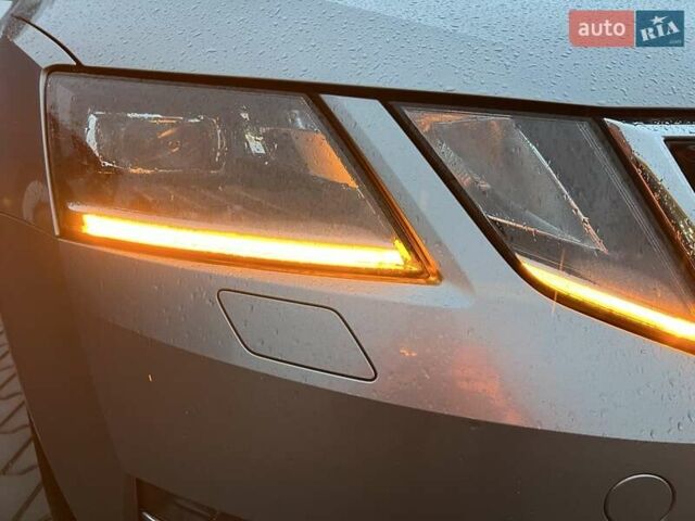 Серый Шкода Октавия, объемом двигателя 1.6 л и пробегом 197 тыс. км за 14900 $, фото 38 на Automoto.ua