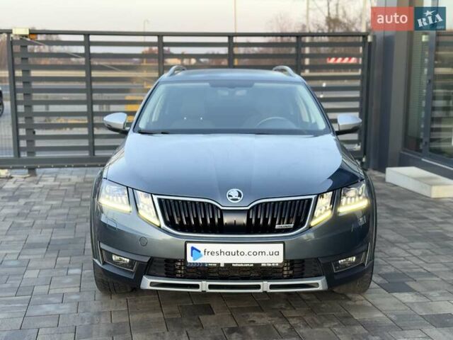 Сірий Шкода Октавія, об'ємом двигуна 2 л та пробігом 289 тис. км за 14700 $, фото 1 на Automoto.ua