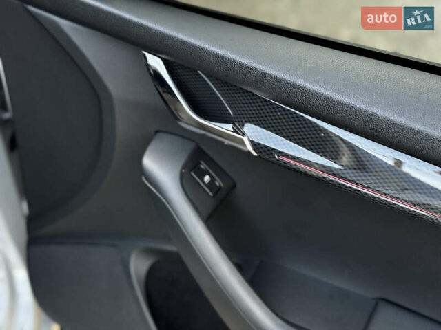 Серый Шкода Октавия, объемом двигателя 2 л и пробегом 193 тыс. км за 23999 $, фото 64 на Automoto.ua