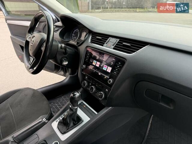 Сірий Шкода Октавія, об'ємом двигуна 1.6 л та пробігом 300 тис. км за 11300 $, фото 27 на Automoto.ua