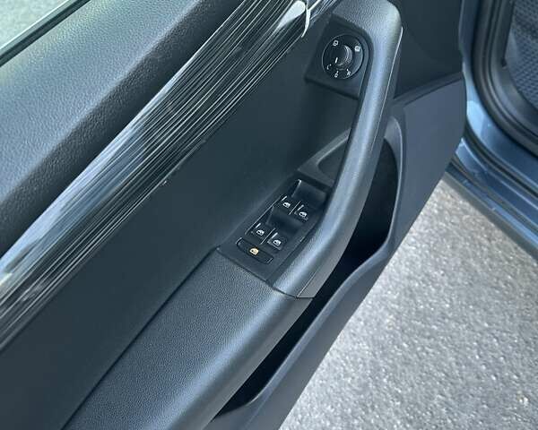 Серый Шкода Октавия, объемом двигателя 1.97 л и пробегом 257 тыс. км за 13800 $, фото 18 на Automoto.ua