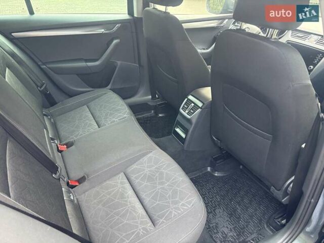 Сірий Шкода Октавія, об'ємом двигуна 1.97 л та пробігом 197 тис. км за 15950 $, фото 43 на Automoto.ua