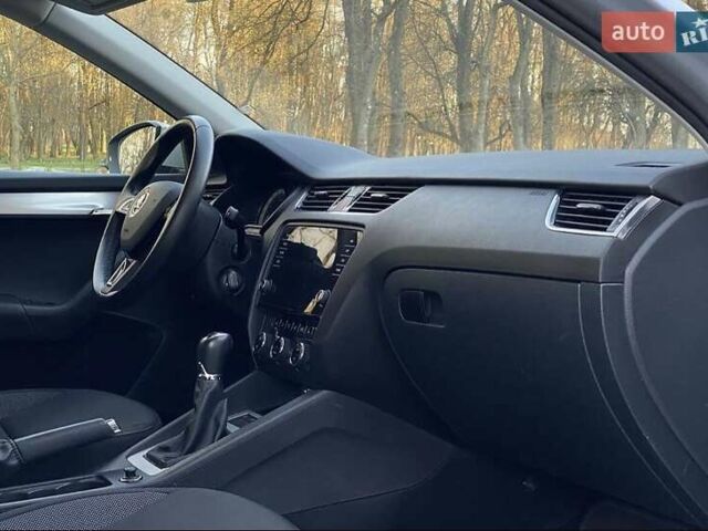 Шкода Октавия 2018 в Львове на Automoto.ua Серый Шкода Октавия, объемом двигателя 1.6 л и пробегом 118 тыс. км за 15750 $, фото 10 на Automoto.ua