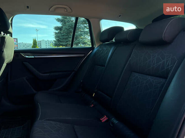 Серый Шкода Октавия, объемом двигателя 2 л и пробегом 205 тыс. км за 16999 $, фото 9 на Automoto.ua