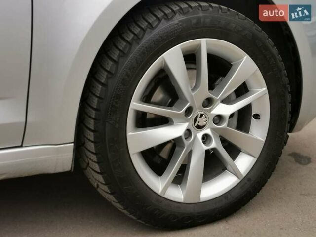 Сірий Шкода Октавія, об'ємом двигуна 1.97 л та пробігом 280 тис. км за 14200 $, фото 18 на Automoto.ua