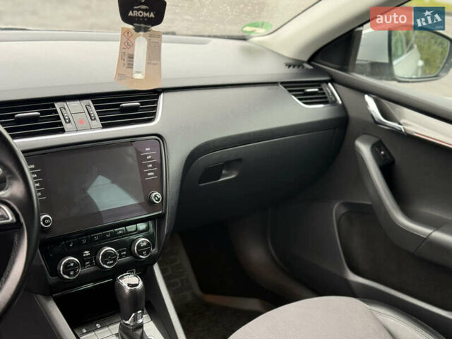Сірий Шкода Октавія, об'ємом двигуна 1.97 л та пробігом 179 тис. км за 17199 $, фото 29 на Automoto.ua