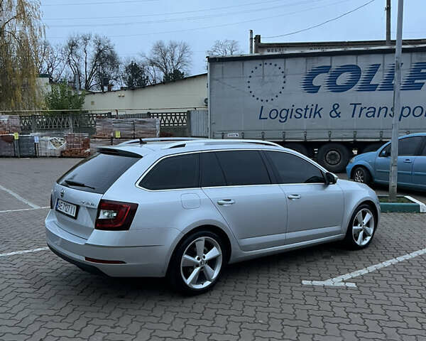 Сірий Шкода Октавія, об'ємом двигуна 2 л та пробігом 268 тис. км за 16300 $, фото 11 на Automoto.ua