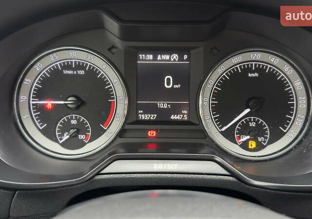 Серый Шкода Октавия, объемом двигателя 1.6 л и пробегом 194 тыс. км за 15450 $, фото 65 на Automoto.ua