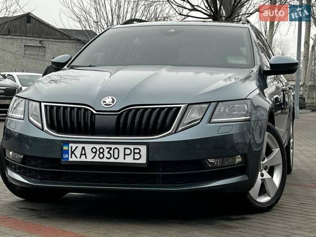 Серый Шкода Октавия, объемом двигателя 1.97 л и пробегом 288 тыс. км за 16200 $, фото 1 на Automoto.ua