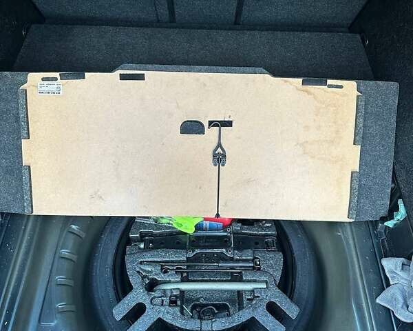 Шкода Октавия 2018 в Ужгороде на Automoto.ua Серый Шкода Октавия, объемом двигателя 1.97 л и пробегом 237 тыс. км за 15700 $, фото 22 на Automoto.ua