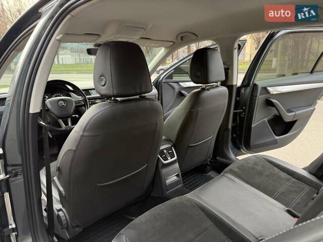 Сірий Шкода Октавія, об'ємом двигуна 1.6 л та пробігом 300 тис. км за 11300 $, фото 25 на Automoto.ua