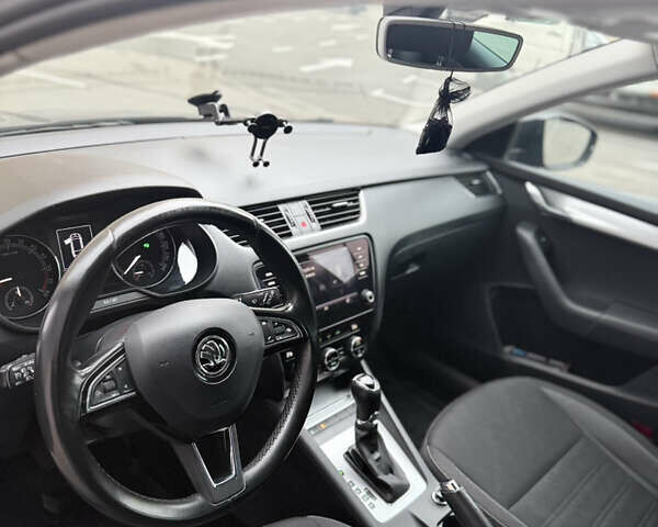 Сірий Шкода Октавія, об'ємом двигуна 1.97 л та пробігом 293 тис. км за 14500 $, фото 15 на Automoto.ua