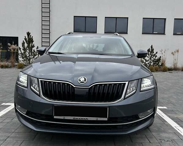 Серый Шкода Октавия, объемом двигателя 1.6 л и пробегом 194 тыс. км за 15400 $, фото 6 на Automoto.ua