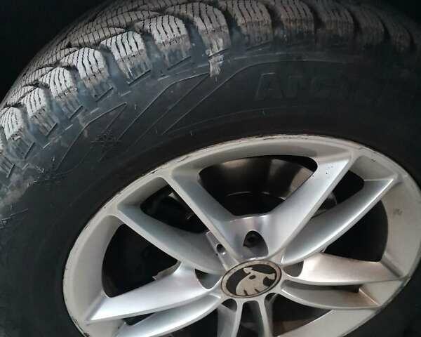 Серый Шкода Октавия, объемом двигателя 1.6 л и пробегом 215 тыс. км за 14900 $, фото 30 на Automoto.ua