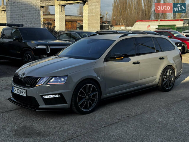 Серый Шкода Октавия, объемом двигателя 2 л и пробегом 193 тыс. км за 23999 $, фото 2 на Automoto.ua