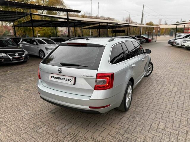 Сірий Шкода Октавія, об'ємом двигуна 1.8 л та пробігом 224 тис. км за 13700 $, фото 10 на Automoto.ua