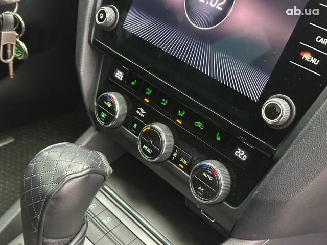 Сірий Шкода Октавія, об'ємом двигуна 2 л та пробігом 211 тис. км за 16440 $, фото 21 на Automoto.ua