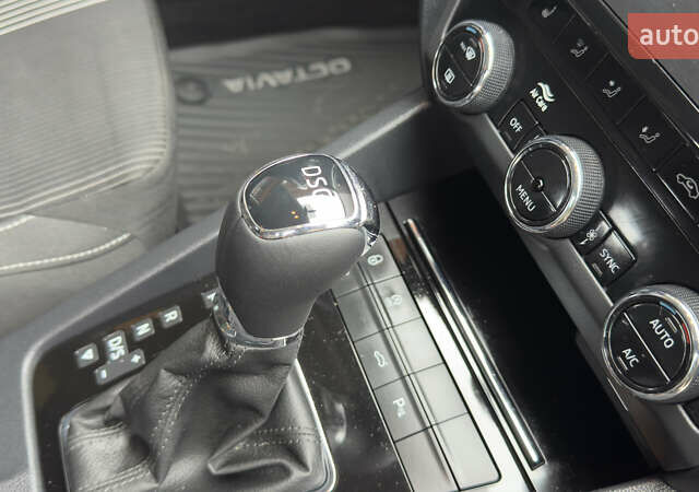 Серый Шкода Октавия, объемом двигателя 1.6 л и пробегом 194 тыс. км за 15450 $, фото 55 на Automoto.ua