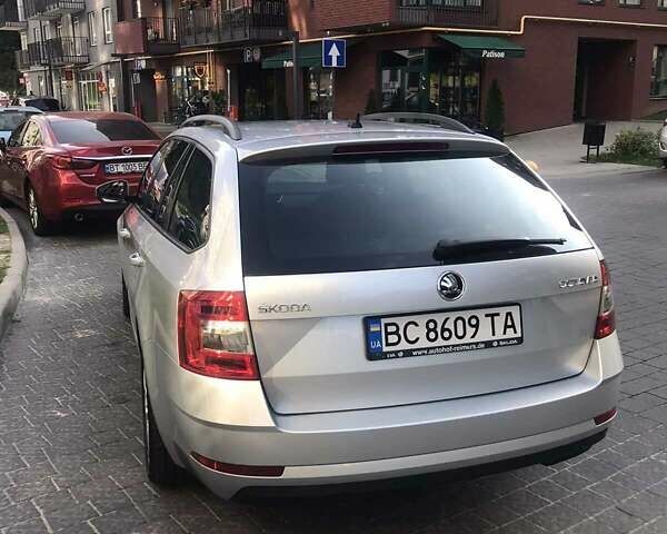Серый Шкода Октавия, объемом двигателя 1.97 л и пробегом 186 тыс. км за 16500 $, фото 4 на Automoto.ua