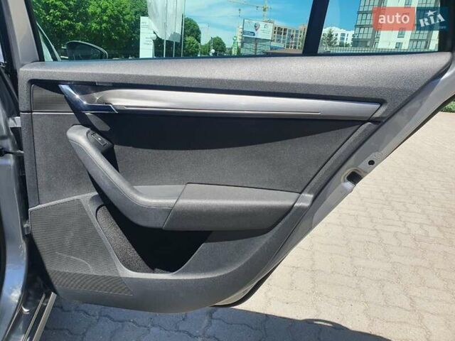 Серый Шкода Октавия, объемом двигателя 1.6 л и пробегом 192 тыс. км за 15300 $, фото 59 на Automoto.ua