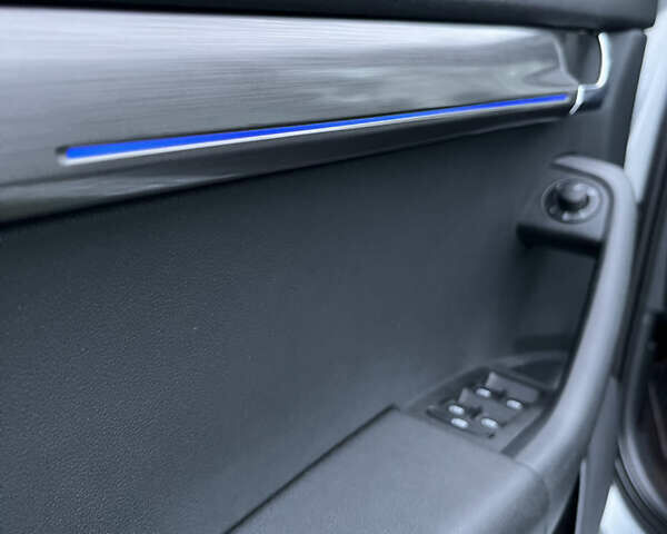 Сірий Шкода Октавія, об'ємом двигуна 2 л та пробігом 268 тис. км за 16300 $, фото 21 на Automoto.ua