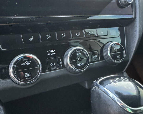 Сірий Шкода Октавія, об'ємом двигуна 1.97 л та пробігом 315 тис. км за 15299 $, фото 15 на Automoto.ua
