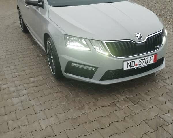 Серый Шкода Октавия, объемом двигателя 1.97 л и пробегом 338 тыс. км за 18500 $, фото 2 на Automoto.ua